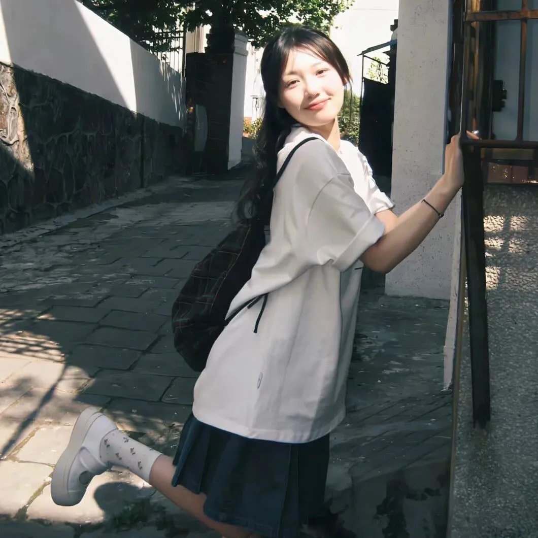 我们等待自由